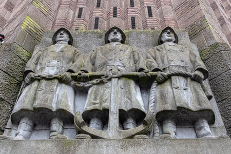 Statue Scheepvaart At Amsterdam The Netherlands 2019のeditorial素材