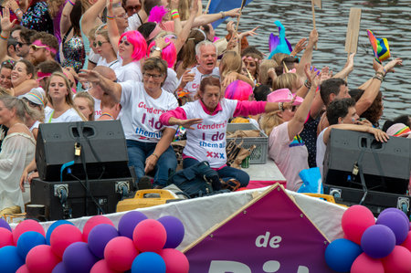 LHBT-Netwerk Vattenfall Boat At The Gay Pride Amsterdam The Netherlands 2019のeditorial素材