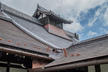 Detail Of Roof Of The Tenryuji Zen Temple At Arashiyama Kyoto Japan 2015のeditorial素材