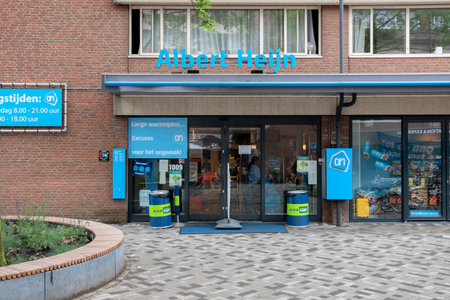 AH Dalsteindreef Supermarket At Diemen The Netherlands 14-6-2020のeditorial素材