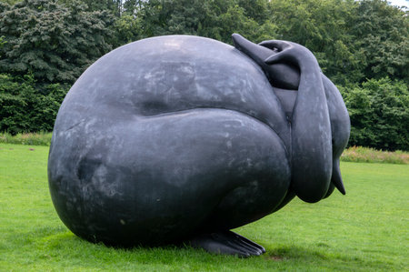 Statue Anxious Rabbit At The Flevopark Amsterdam The Netherlands 18-6-2020のeditorial素材