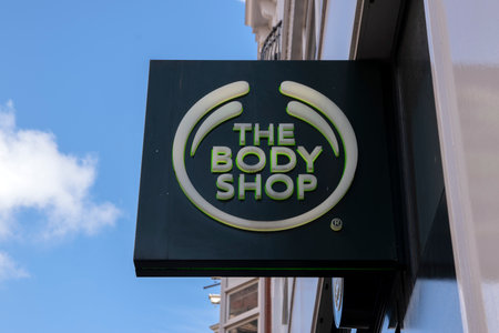 Billboard The Body Shop At Amstedam The Netherlands 4-3-2020のeditorial素材
