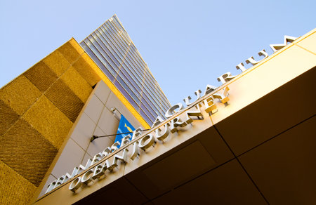 CHATTANOOGA, TN - OCT. 8: Facade of the Ocean Journey building at the Tennessee Aquarium in Chattanooga, TN, on Oct. 8, 2011. The aquarium welcomes more than 1 million visitors every year.のeditorial素材