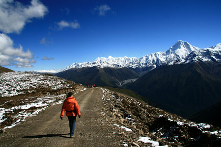 trecing around Minya Konka snow mountainの写真素材