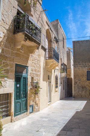 MAY 8, 2012: Building at the capital of Gozo Island in Malta.のeditorial素材