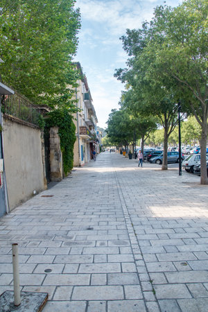 Orange, France - June 4, 2019: Cours Aristide Briand in Orange in France.のeditorial素材