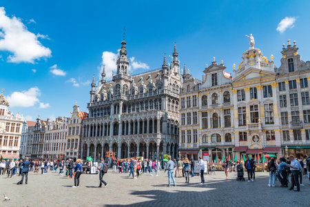 Brussels, Belgium - June 6, 2019: View central square with The Maison du Roi/Broodhuis building housing the museum.のeditorial素材