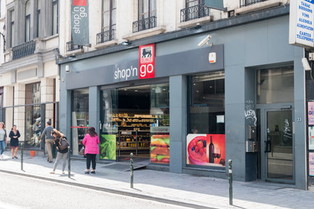 Brussels, Belgium - June 6, 2019: Delhaize shop'n go,  part of Delhaize Group, an international food retailer.のeditorial素材