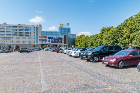 Kaliningrad, Russia - August 4, 2019: Car parking at Central Square in Kaliningrad city.のeditorial素材