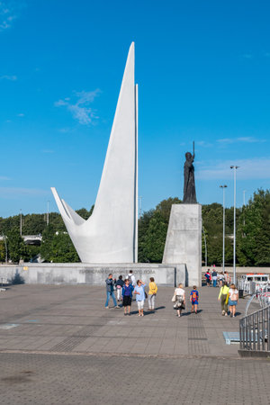 Kaliningrad, Russia - August 4, 2019: Monument to the pioneers of the fishing fleet and Nicholas the Wonderworker.のeditorial素材