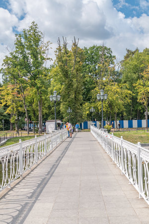 Kaliningrad, Russia - August 5, 2019: Belyy bridge on Upper Pond.のeditorial素材