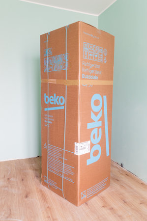 Pruszcz Gdanski, Poland - February 12, 2020: Carton with Beko RCSA270K30W fridge-freezer.のeditorial素材