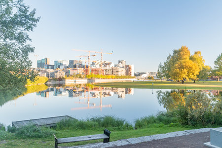 Oslo, Norway - September 25, 2021: Tenerife lake in the morning in Middelalderparken.のeditorial素材