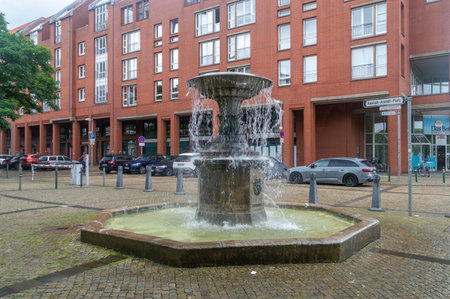 Hanover, Germany - July 29, 2023: Palace fountain at Hannah Arendt square.のeditorial素材