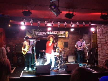 An up and coming band の素材