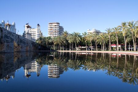 VALENCIA, SPAIN - JAN 8: The Puente del Mar のeditorial素材