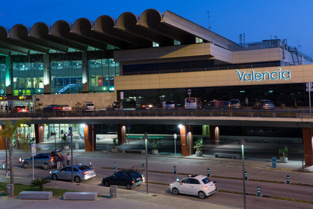 VALENCIA, SPAIN - JUNE 26, 2014: The outside departures area of the Valencia airport - situated 8 km from the city it is the 8th busiest Spanish airport with flight connections to 15 European countries.のeditorial素材
