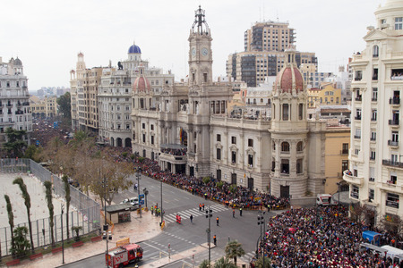 VALENCIA, SPAIN - MARCH 8, 2015: The city Hall Building just before the celebration of the Mascleta in the Ayuntamiento Plaza.のeditorial素材