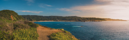 Mazunte, Oaxaca, Mexico. Panoramic View of PlayaMazunte and Playa Del Lalo From Punta Cometaの写真素材