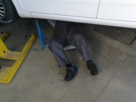 Mechanical repairs cars lyingの写真素材