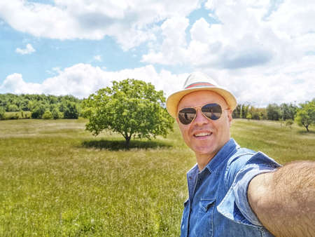 my selfie in the green countryside