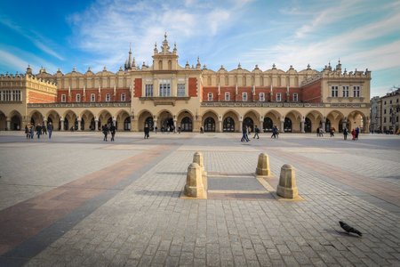 A Krakow - Cloth Hall, the old squareのeditorial素材