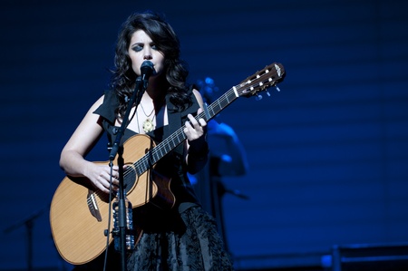 Katie Melua at Birmingham Symphony Hall in Birmingham on 27 April 2011 のeditorial素材