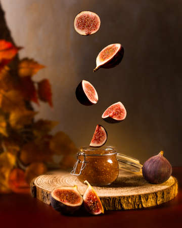 Arrangement of beautiful roses. White paper frame on pink background. Mothers day, Valentines Day, Birthday Greeting card.の写真素材