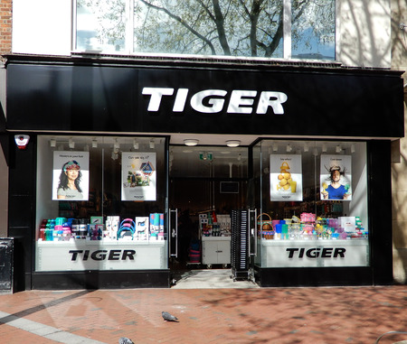 Reading, United Kingdom - April 26 2018:   The front of Tiger store in Broad Stのeditorial素材
