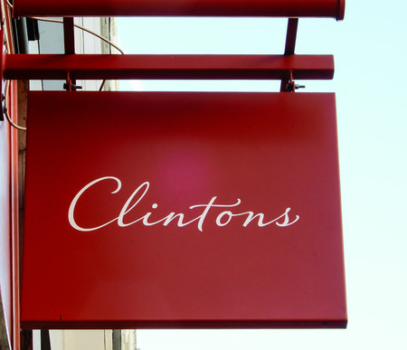 Reading, England - December 01 2017:   Hanging sign of Clinton's card Shop in Readingのeditorial素材