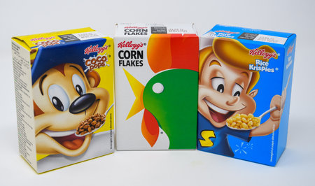 Reading, United Kingdom - December 20 2020:  Coco pops, Rice krispies and Corn flakes from a Kelloggs Variety packのeditorial素材