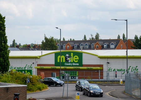 Newbury, United Kingdom - June 09 2020:  The frontage of Mole Country Stores supermarket on King Roadのeditorial素材