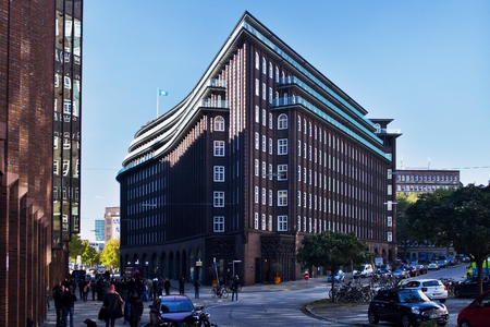 The Chilehaus (Chile House) is an architectural landmark building in brown brick stones in central Hamburg. An exceptional example of the 1920s Brick Expressionism style of architecture.のeditorial素材