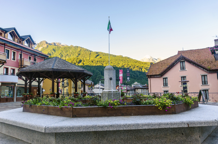 Streets and houses in the mountain town of Alpine Italian Ponte di Legno region Lombaridya Brescia, northern Italy in the early morning のeditorial素材