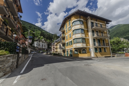 Streets and houses in the mountain town of Alpine Italian Ponte di Legno region Lombaridya Brescia, northern Italyのeditorial素材