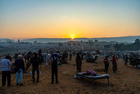 portrait of a man smoking bidi at pushkar festival,rajasthan.のeditorial素材