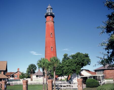 The tower of the pounc de loen lighthouseの写真素材