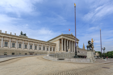 VIENNA, AUSTRIA - JUNE 27, 2015: View of to Belvedere Unteres Castle since 1712 is a masterpiece of Baroque Austrian and one of Europe's most beautiful princely residences.のeditorial素材