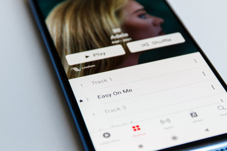 Pop music artist Adele new single Easy On Me and upcoming new music album 30 on Spotify and Apple music platformのeditorial素材