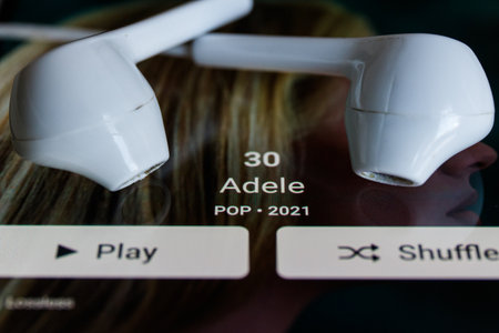 Pop music artist Adele new single Easy On Me and upcoming new music album 30 on Spotify and Apple music platformのeditorial素材