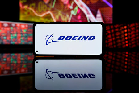 Boeing company shares dropped down at stock market. Boeing company financial crisis and failure.のeditorial素材