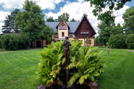 Mora, Sweden - July 3, 2013  Fountain sculpture Morning bath in front of the world famous home of Swedish artist Anders Zorn in Mora, Sweden のeditorial素材
