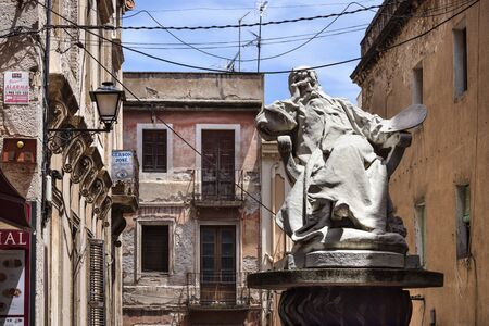 Spain, Catalonia, Figueres: Street scene with sculture next to the Dali Theatre and Museum in the city center of the Catalan hometown of the world famous Spanish artist - concept art. June 27, 2018のeditorial素材