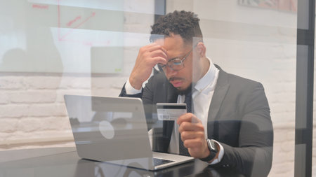 Online Banking Failure for Hispanic Businessman, Hurdleの写真素材