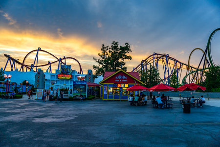 JACKSON TOWNSHIP - JUNE 2016: Guests having fun at Six Flags Great Adventure a famous amusement park. Six Flags Great Adventure is an amusement park owned and operated by Six Flags and located in Jackson, New Jersey.のeditorial素材