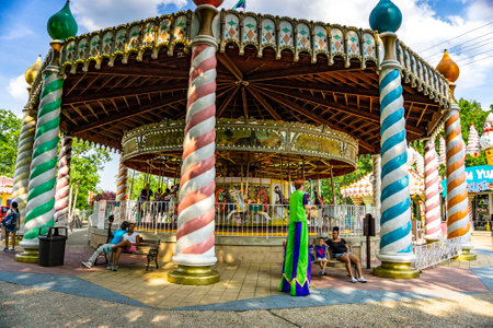 JACKSON TOWNSHIP - JUNE 2016: Guests having fun at Six Flags Great Adventure a famous amusement park. Six Flags Great Adventure is an amusement park owned and operated by Six Flags and located in Jackson, New Jersey.のeditorial素材