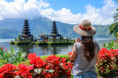 Serene Lakeside View at Pura Ulun Danu Bratan, Baliの素材
