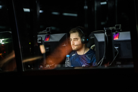 SAINT PETERSBURG, RUSSIA - OCTOBER 28 2017: EPICENTER Counter Strike: Global Offensive cyber sport event. Team SK Gaming: Gabriel Fallen Toledo during the official tournament game on a stage.のeditorial素材