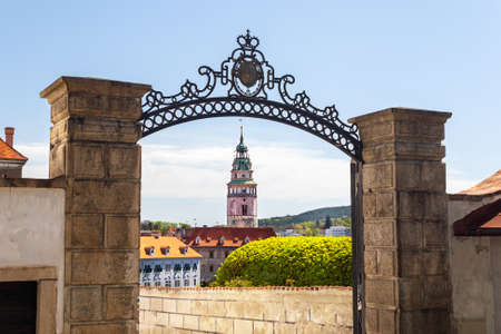 Iron gate and tower of Cesky Krumlov Castle, Cesky Krumlov, Czech republicのeditorial素材