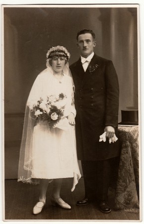 THE CZECHOSLOVAK REPUBLIC - CIRCA 1930s: Vintage photo shows newlyweds. Retro black & white wedding photography.のeditorial素材